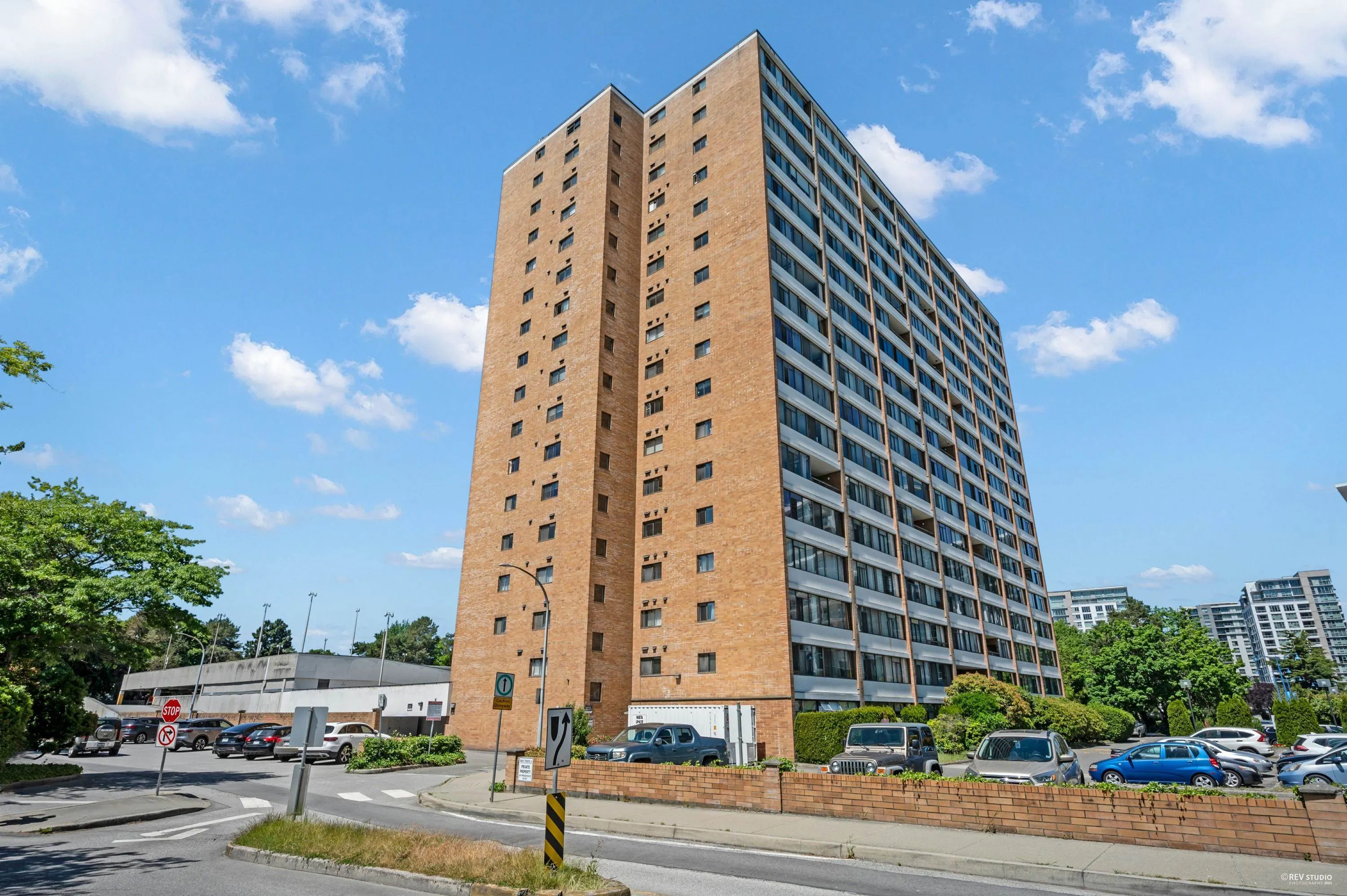 509 6651 Minoru Boulevard