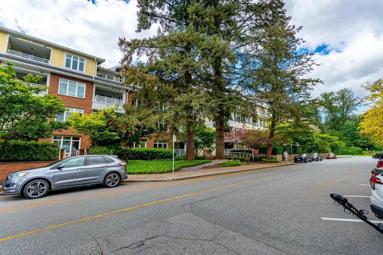 414 2368 Marpole Avenue