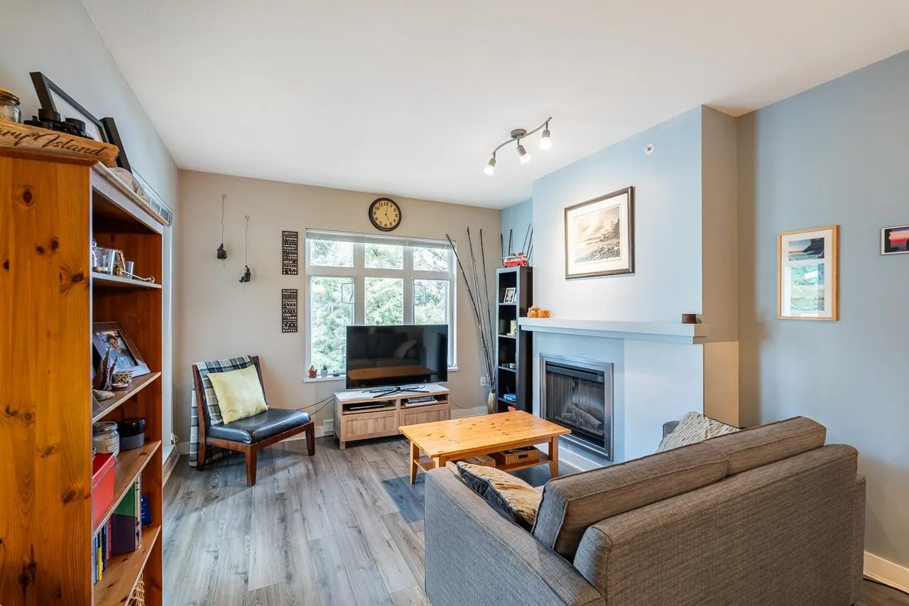 414 2368 Marpole Avenue