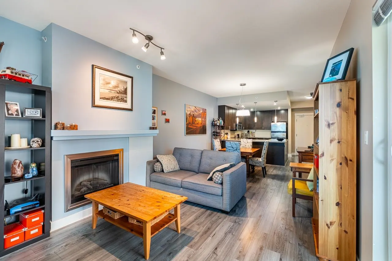 414 2368 Marpole Avenue