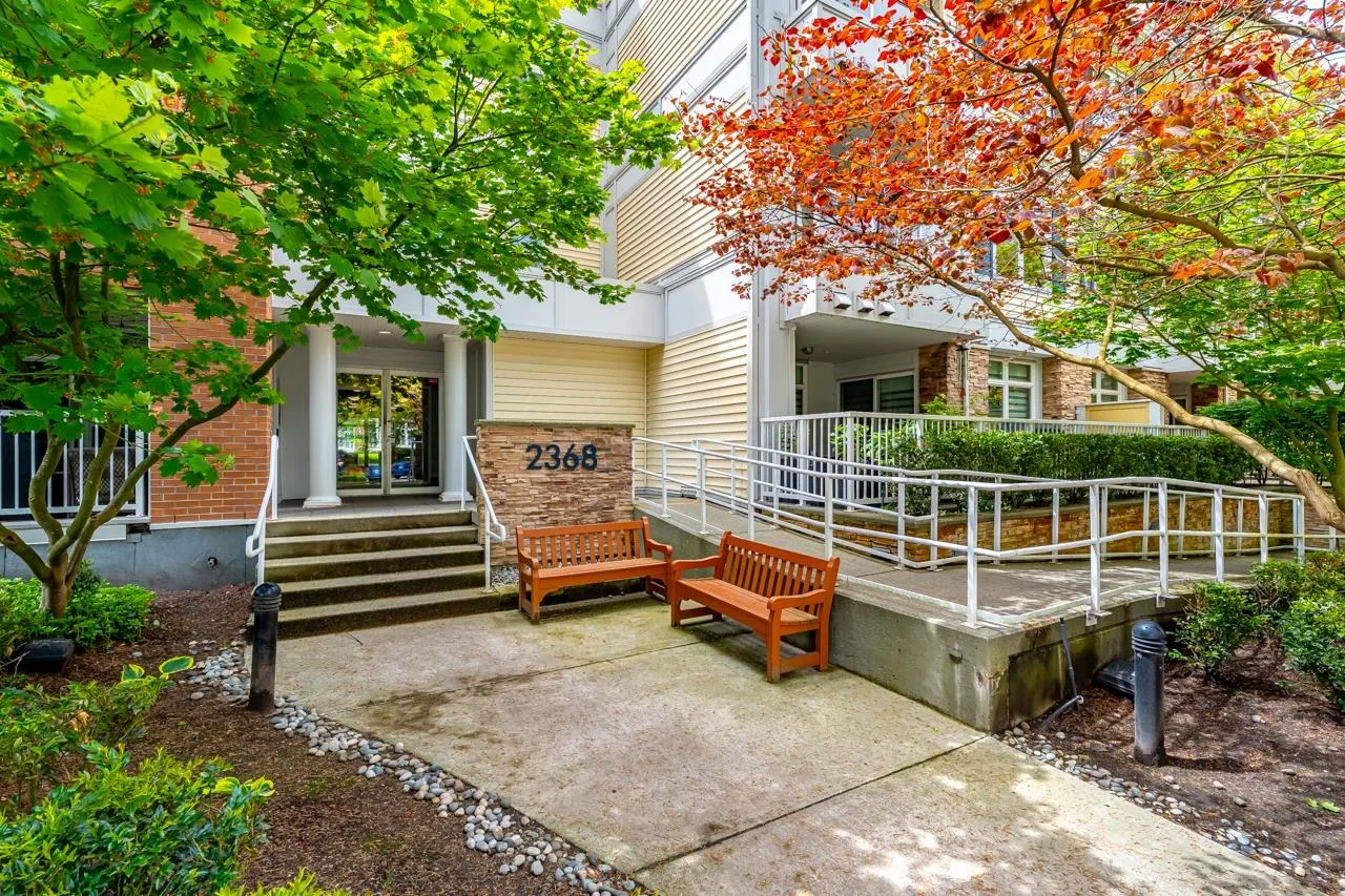 414 2368 Marpole Avenue