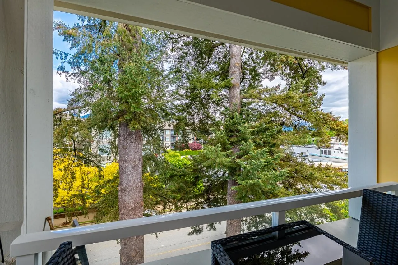 414 2368 Marpole Avenue