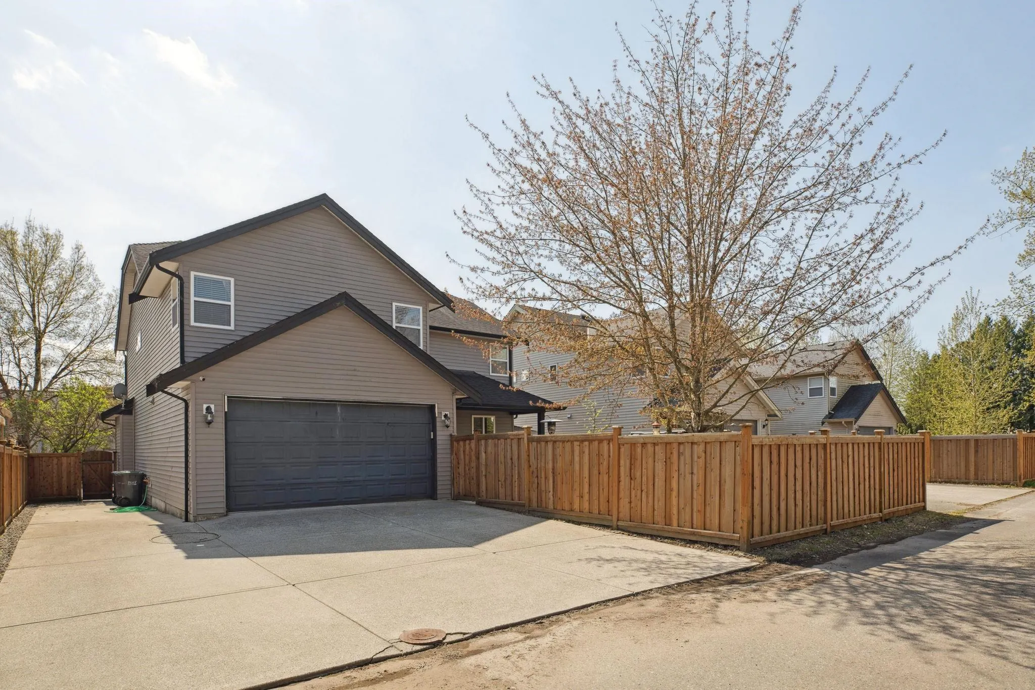 1069 Dominion Avenue