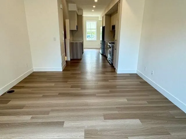 66 2350 165 Street