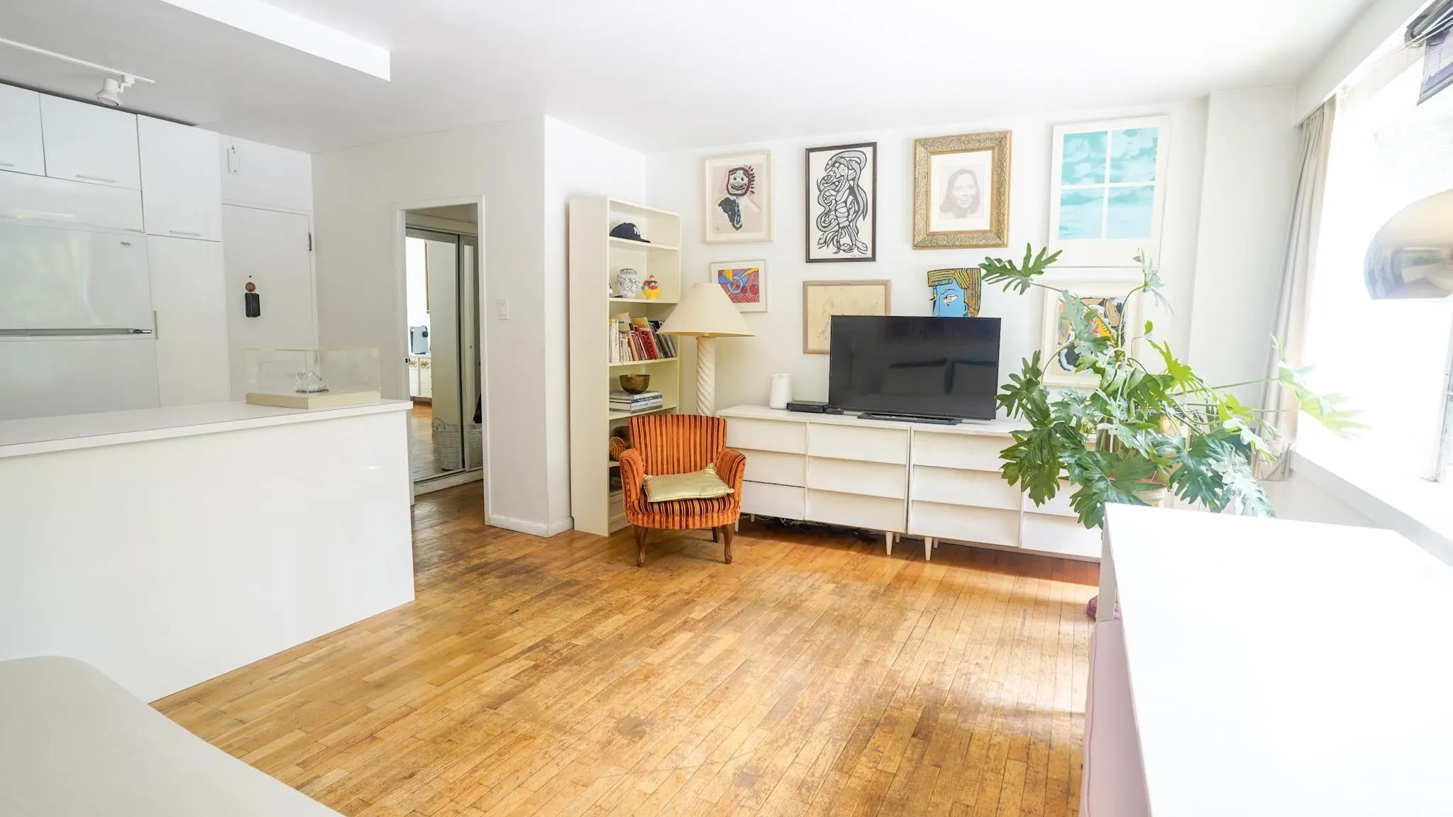 313 1445 Marpole Avenue