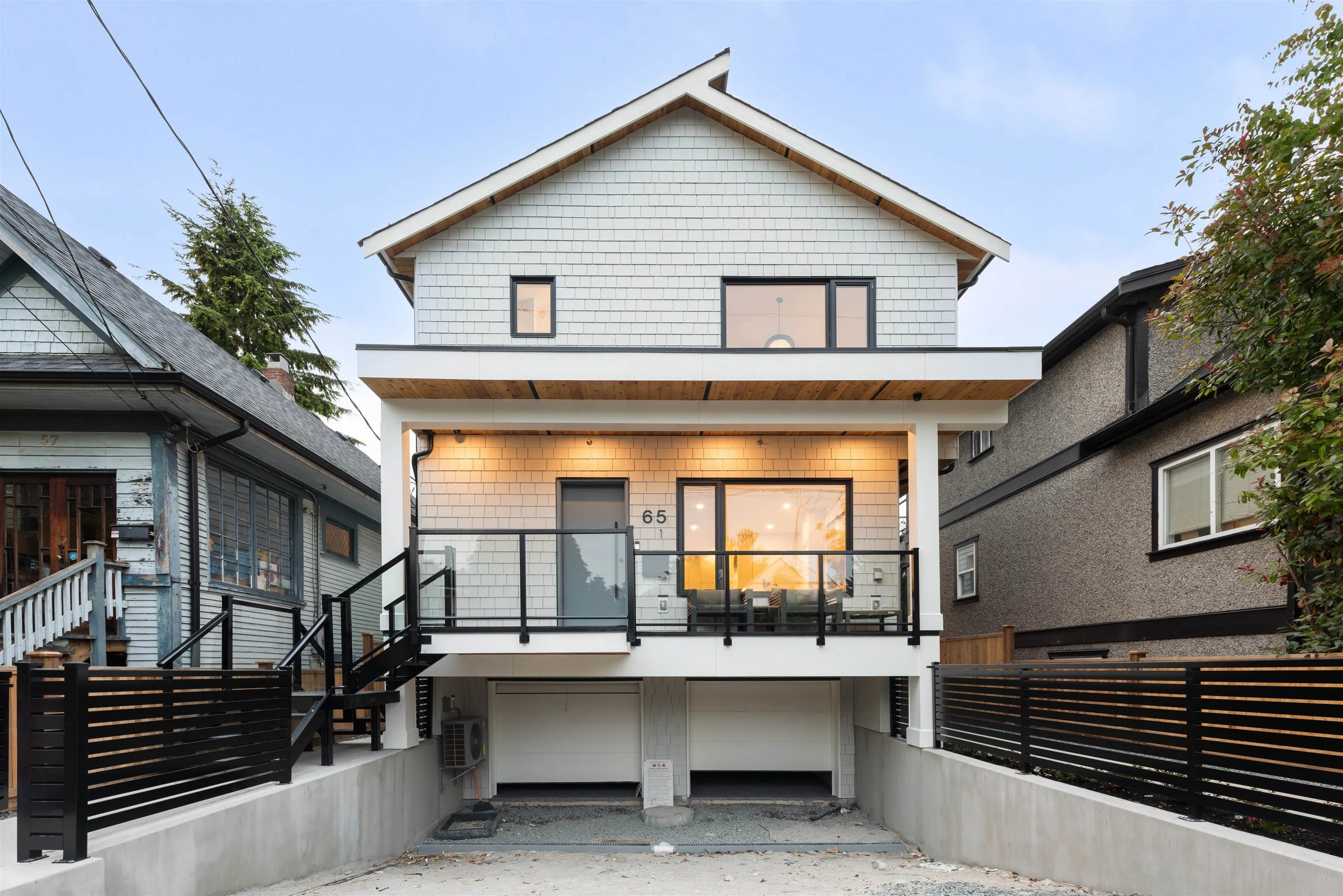 1 65 E King Edward Avenue