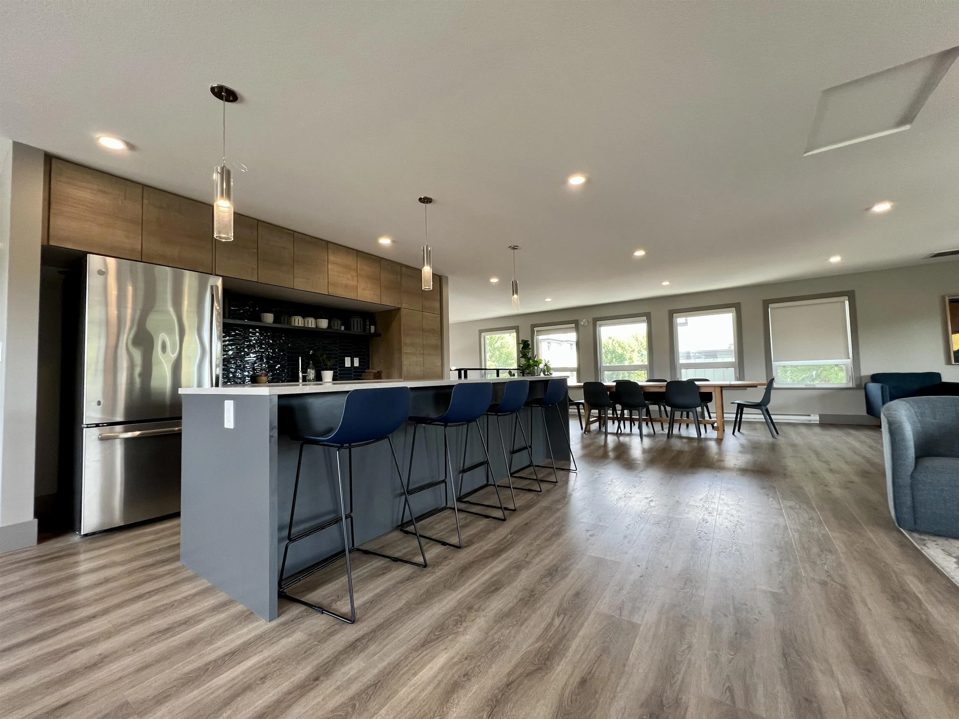 49 10311 River Drive