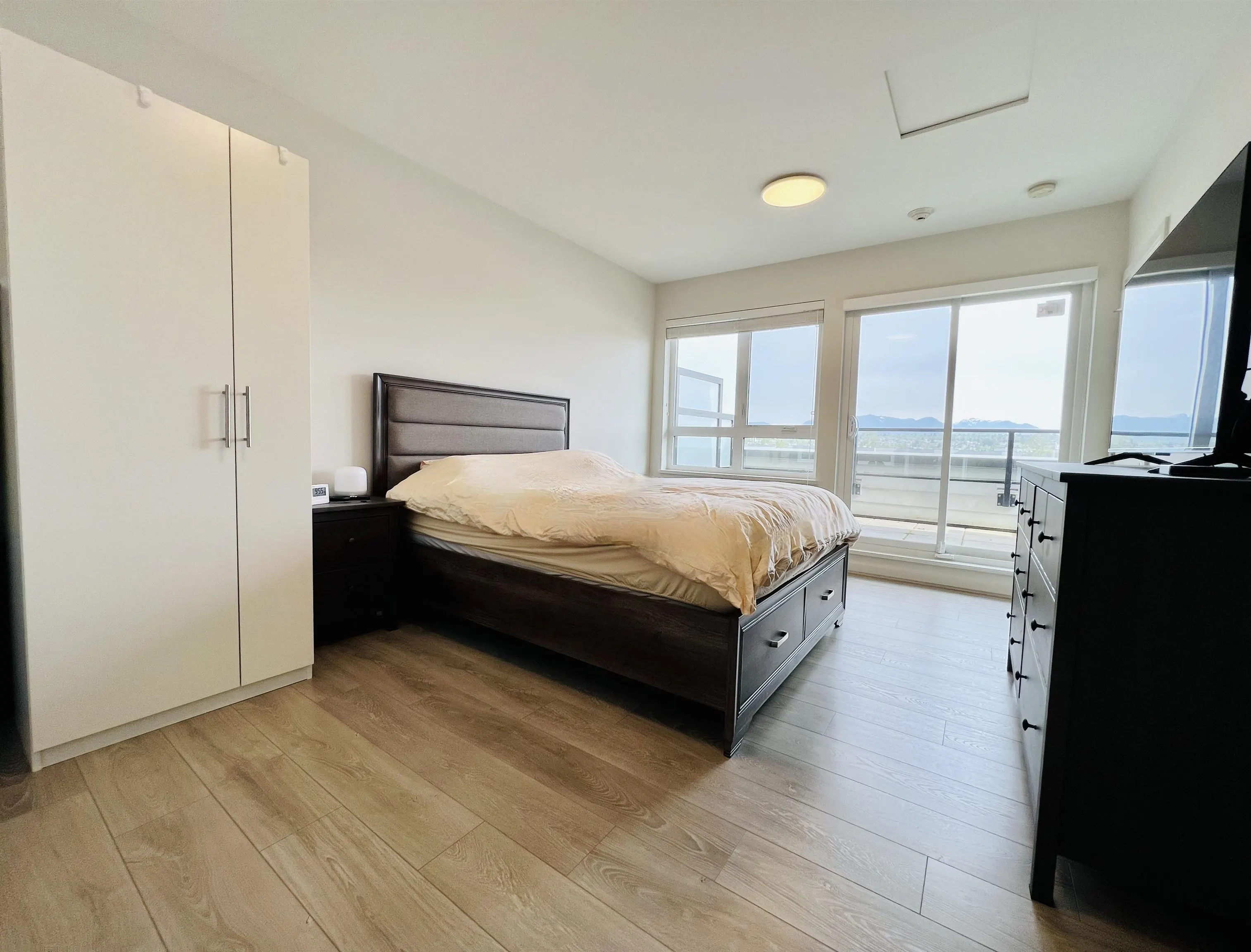 49 10311 River Drive