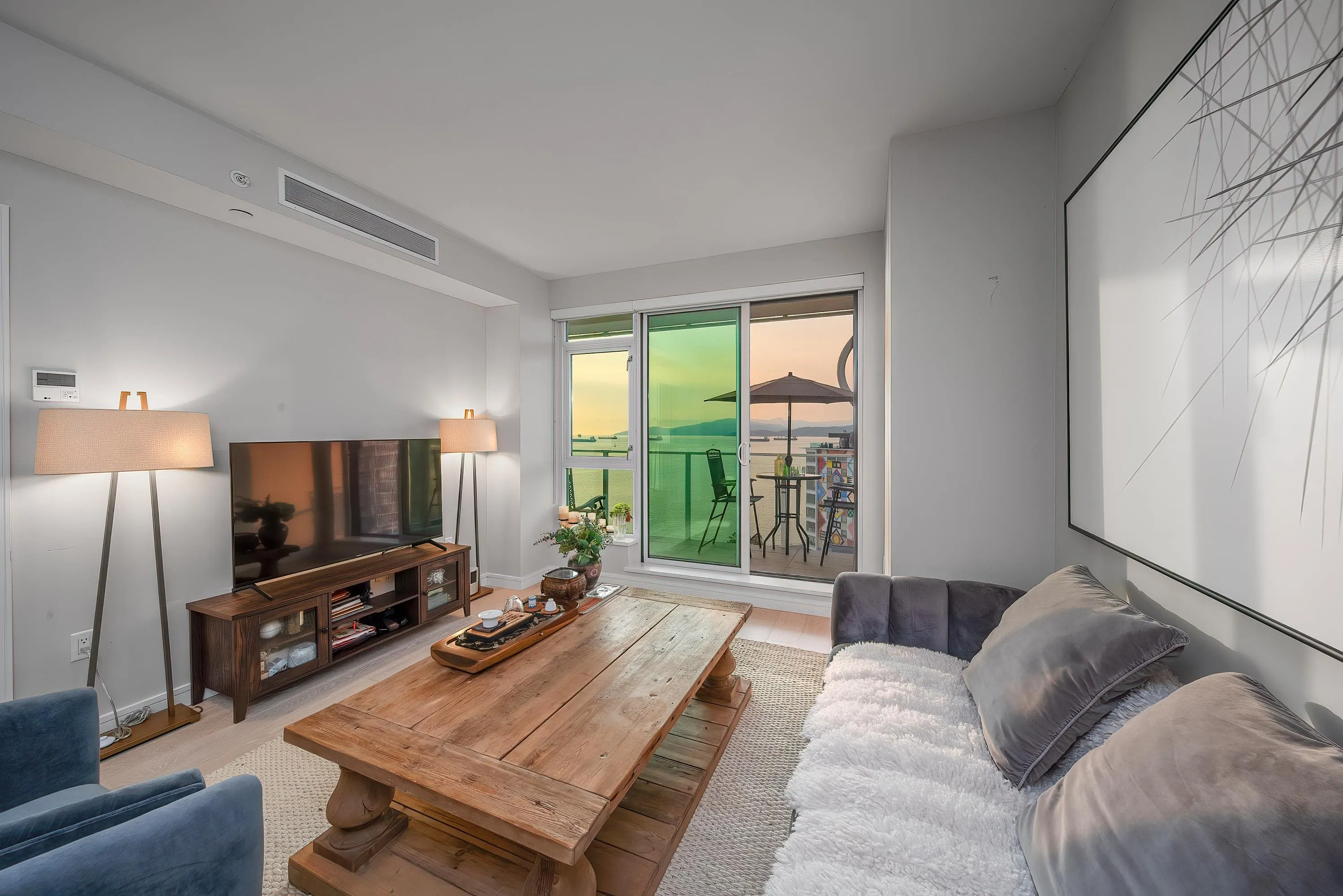 1506 1221 Bidwell Street