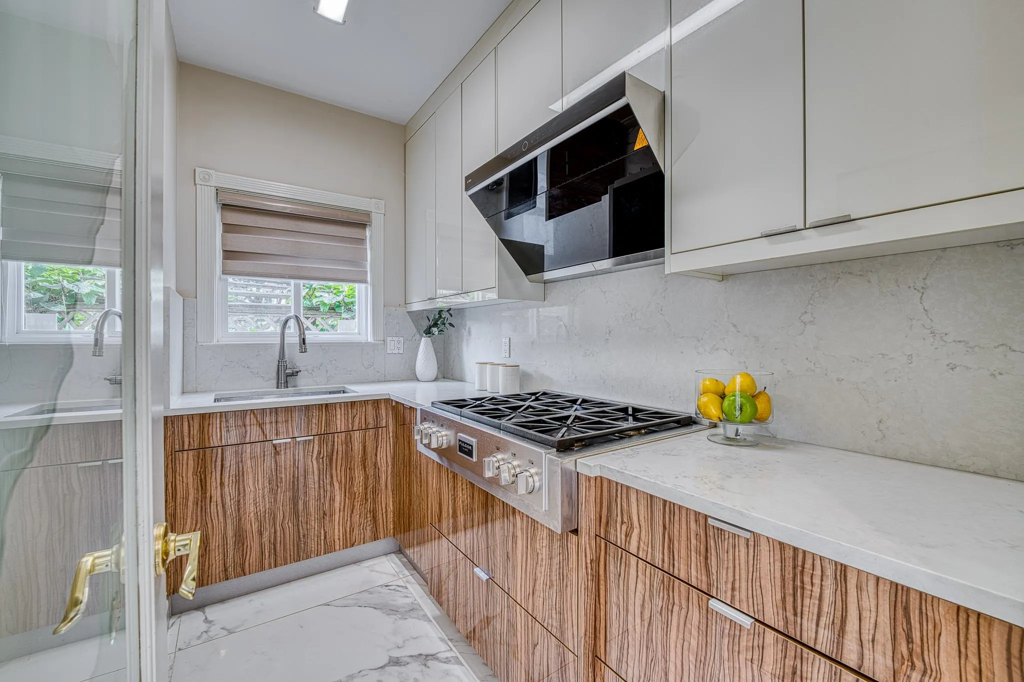 10051 Lassam Road