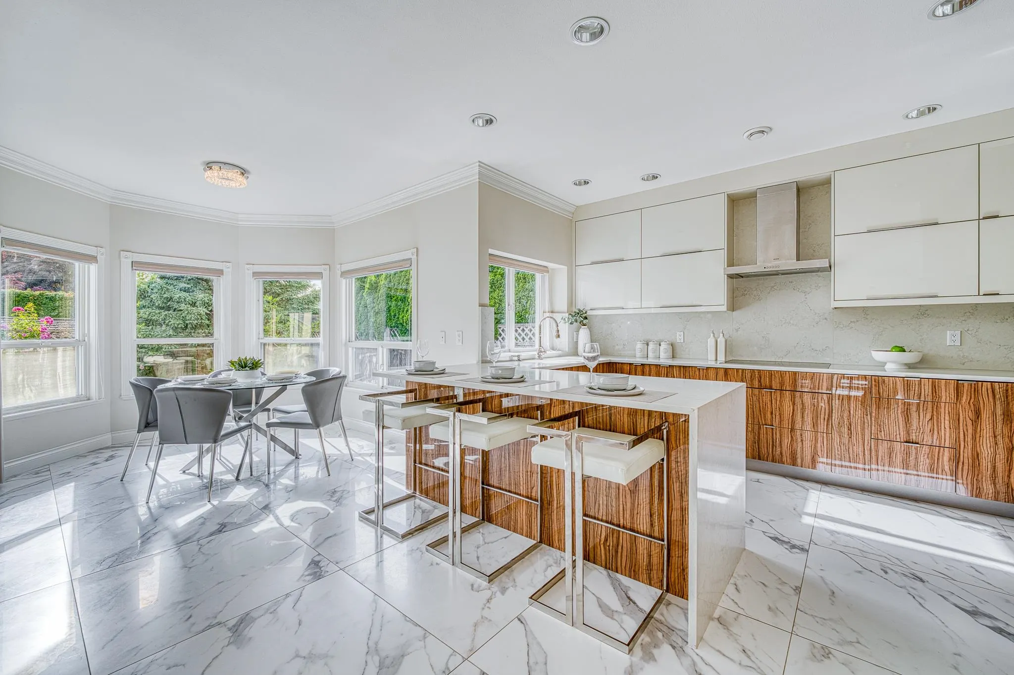 10051 Lassam Road
