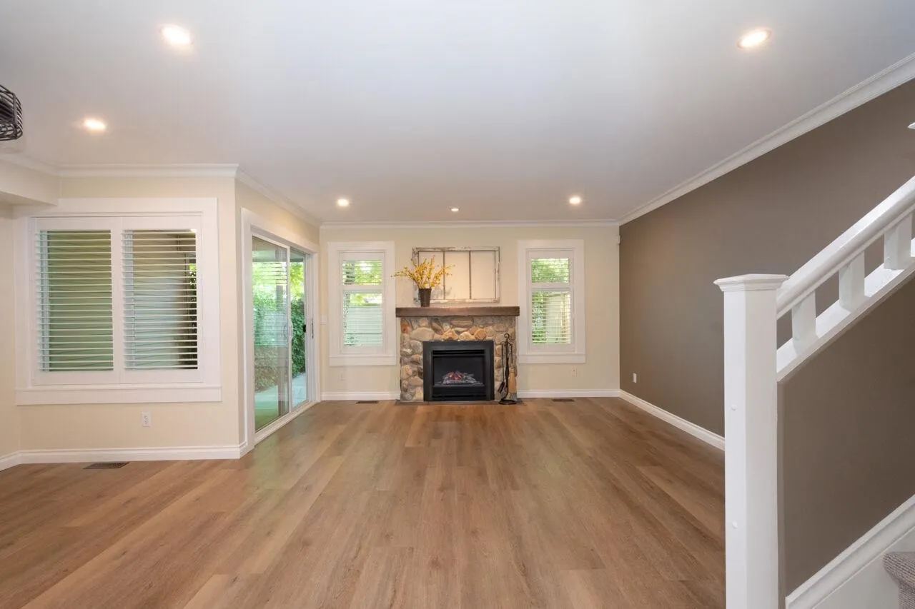 2 9045 Walnut Grove Drive