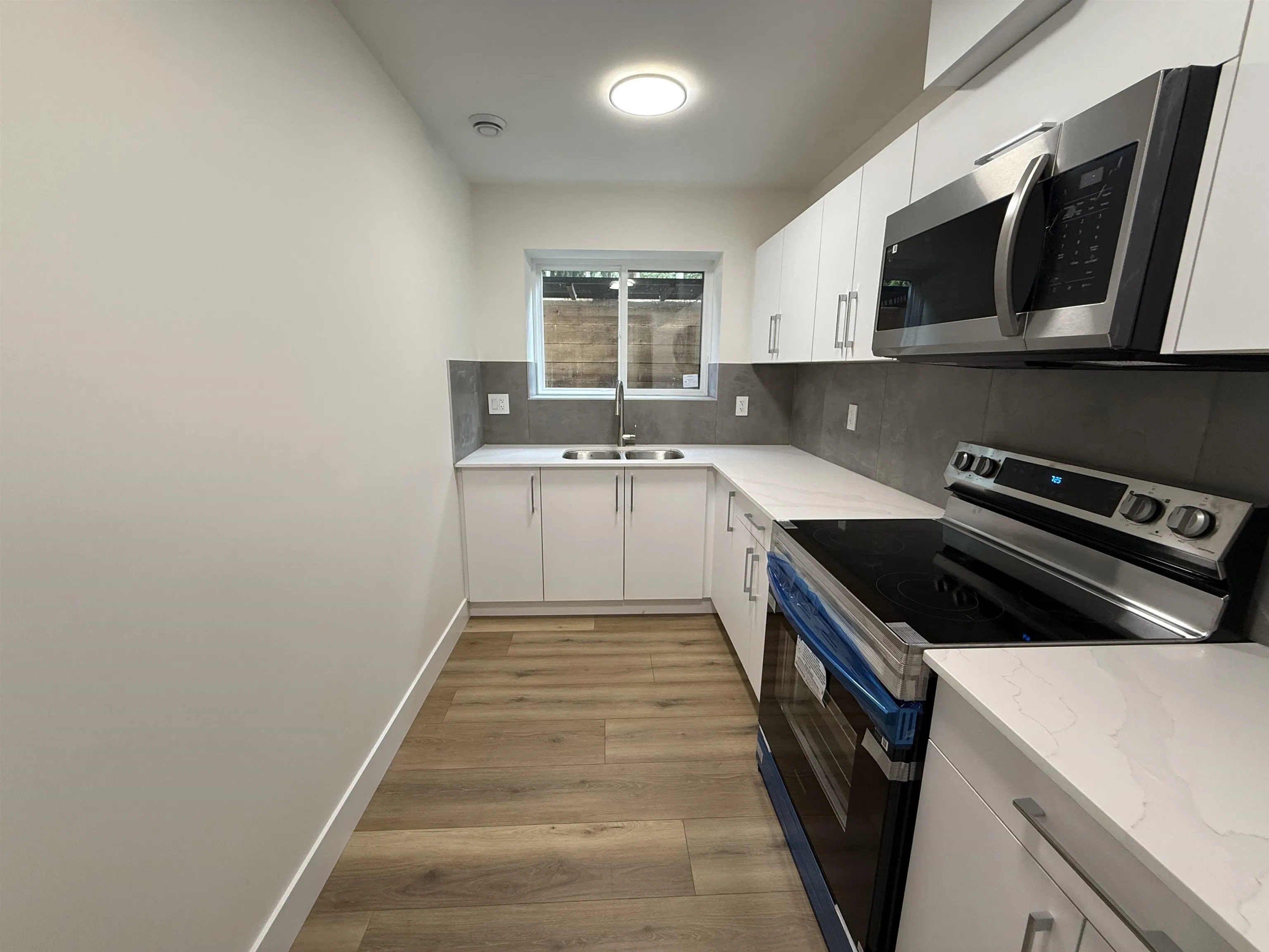 2711 202 Street