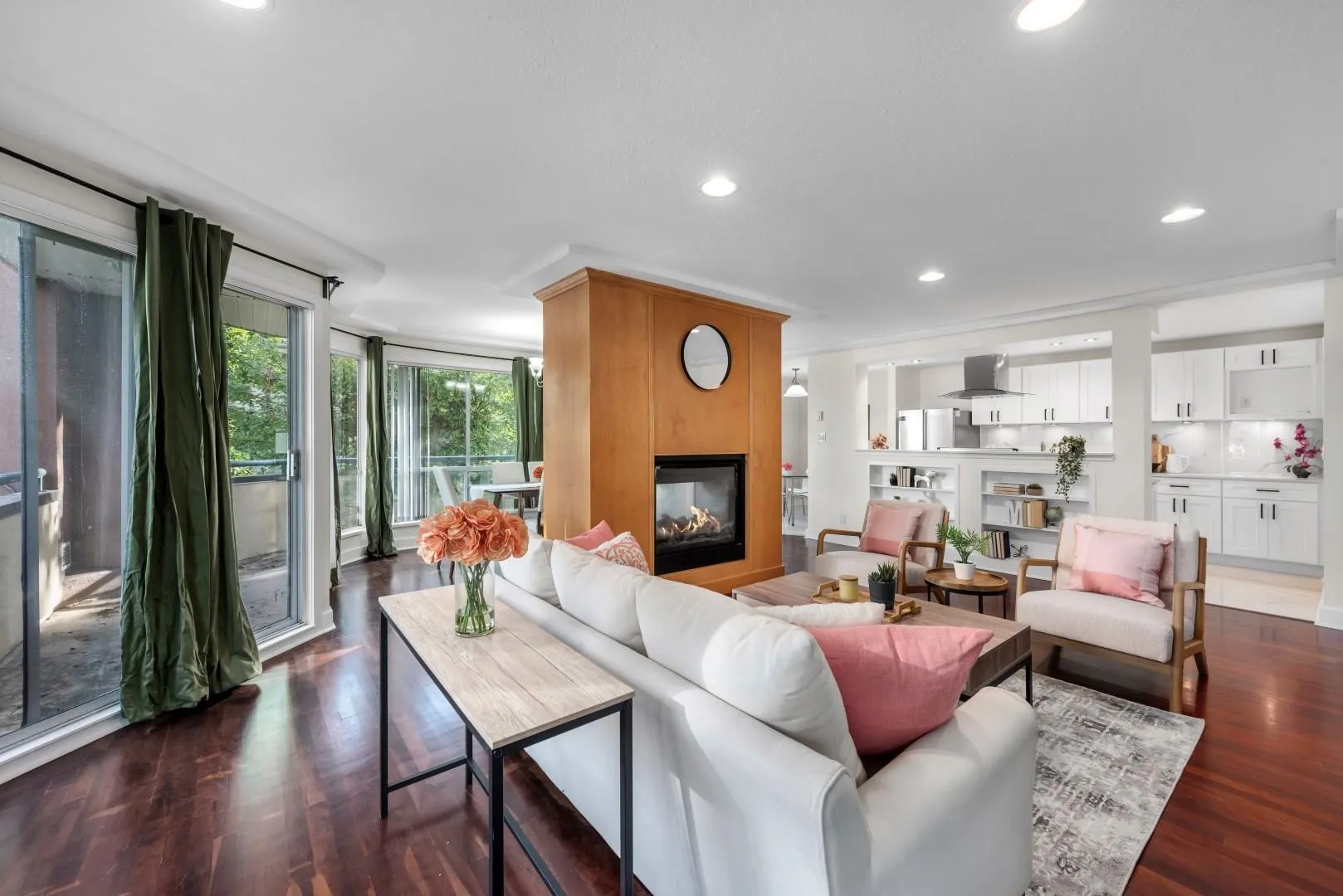 107 8600 Lansdowne Road