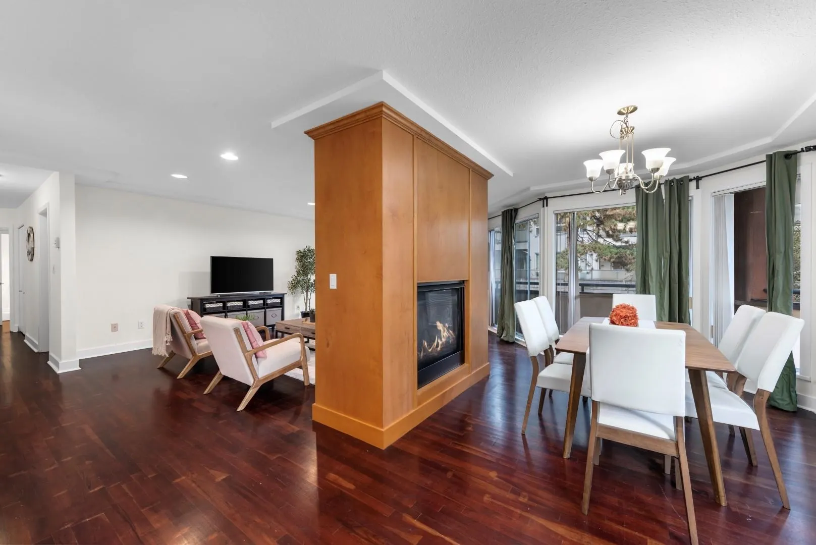 107 8600 Lansdowne Road