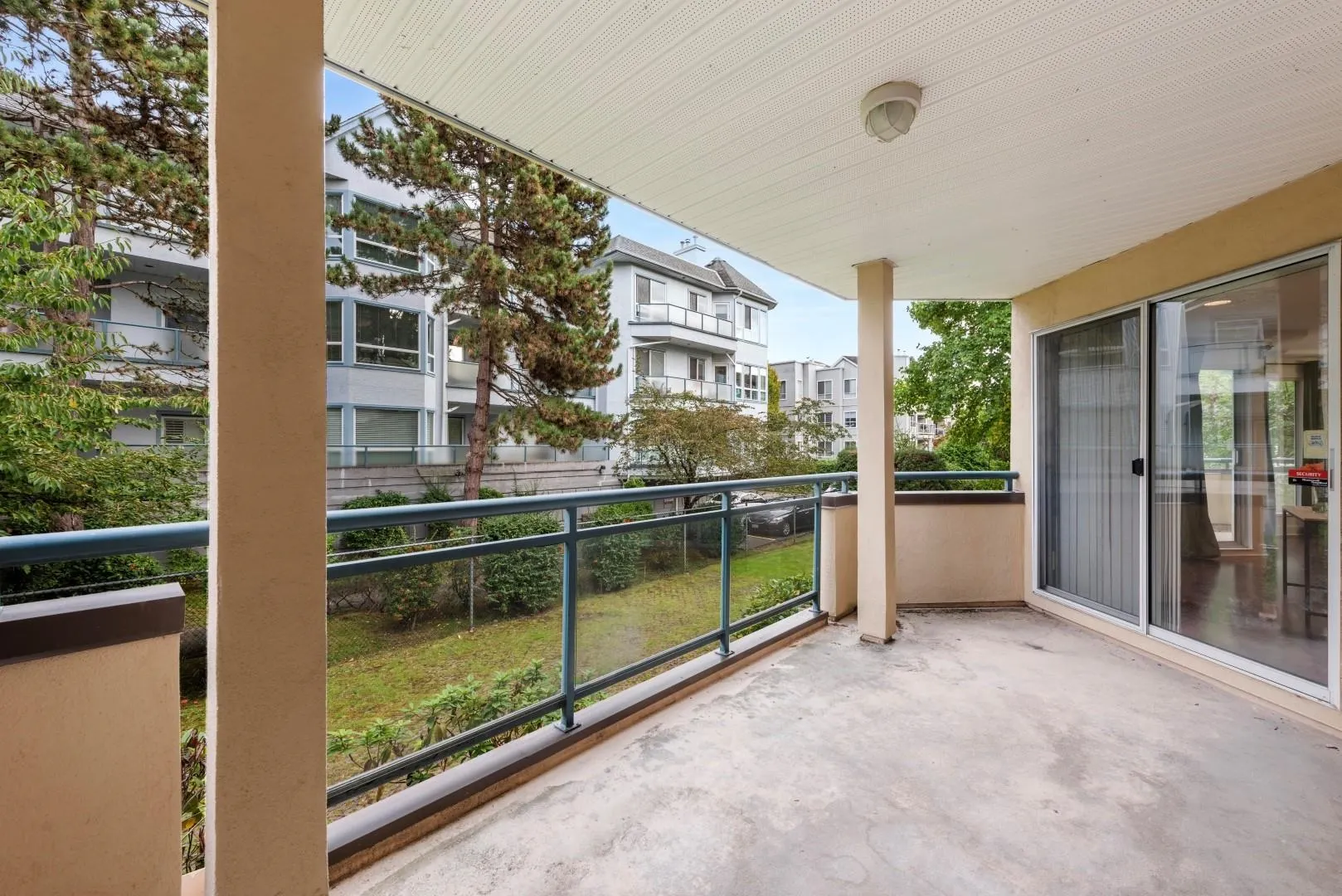 107 8600 Lansdowne Road