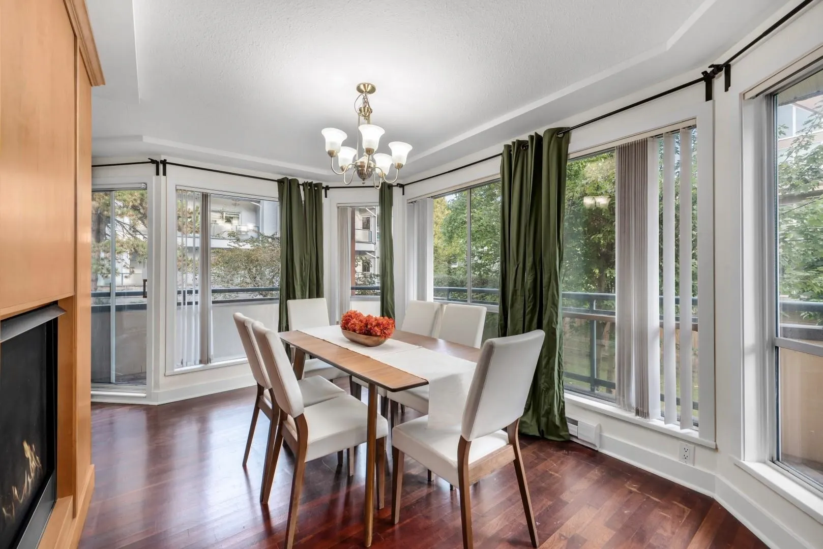 107 8600 Lansdowne Road