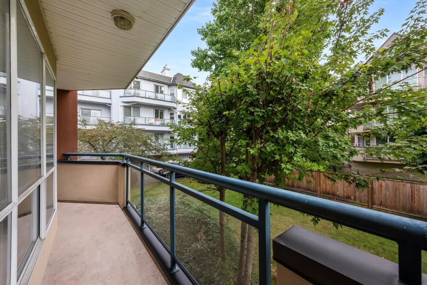 107 8600 Lansdowne Road