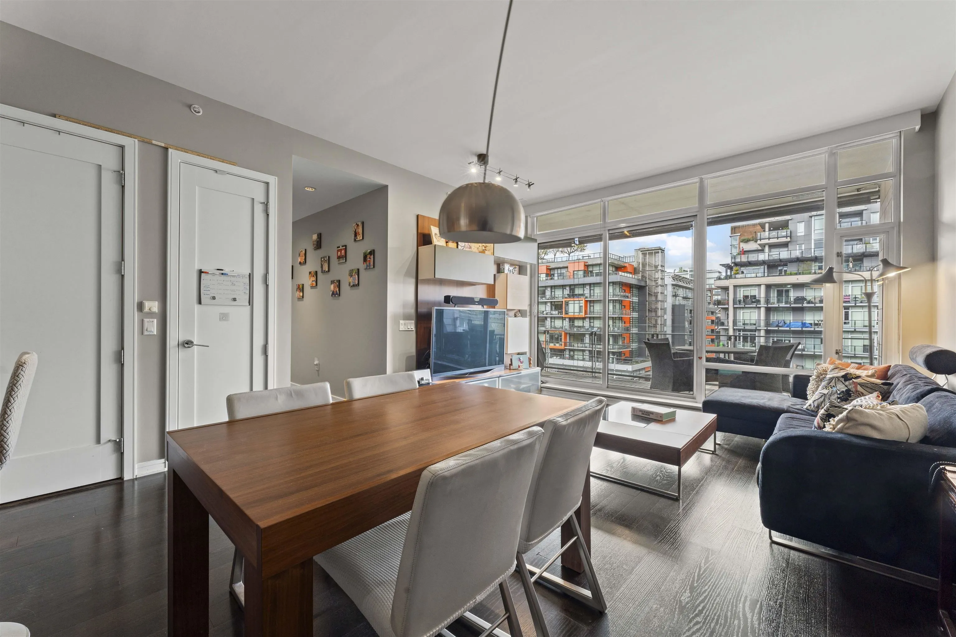 502 77 Walter Hardwick Avenue