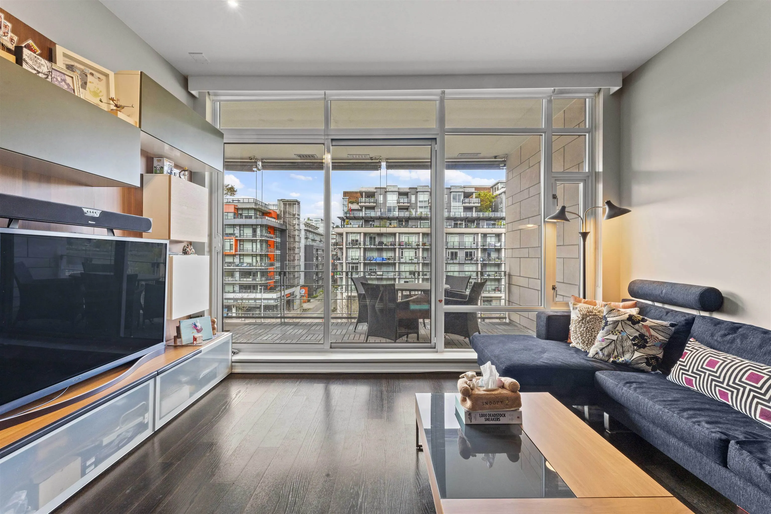 502 77 Walter Hardwick Avenue