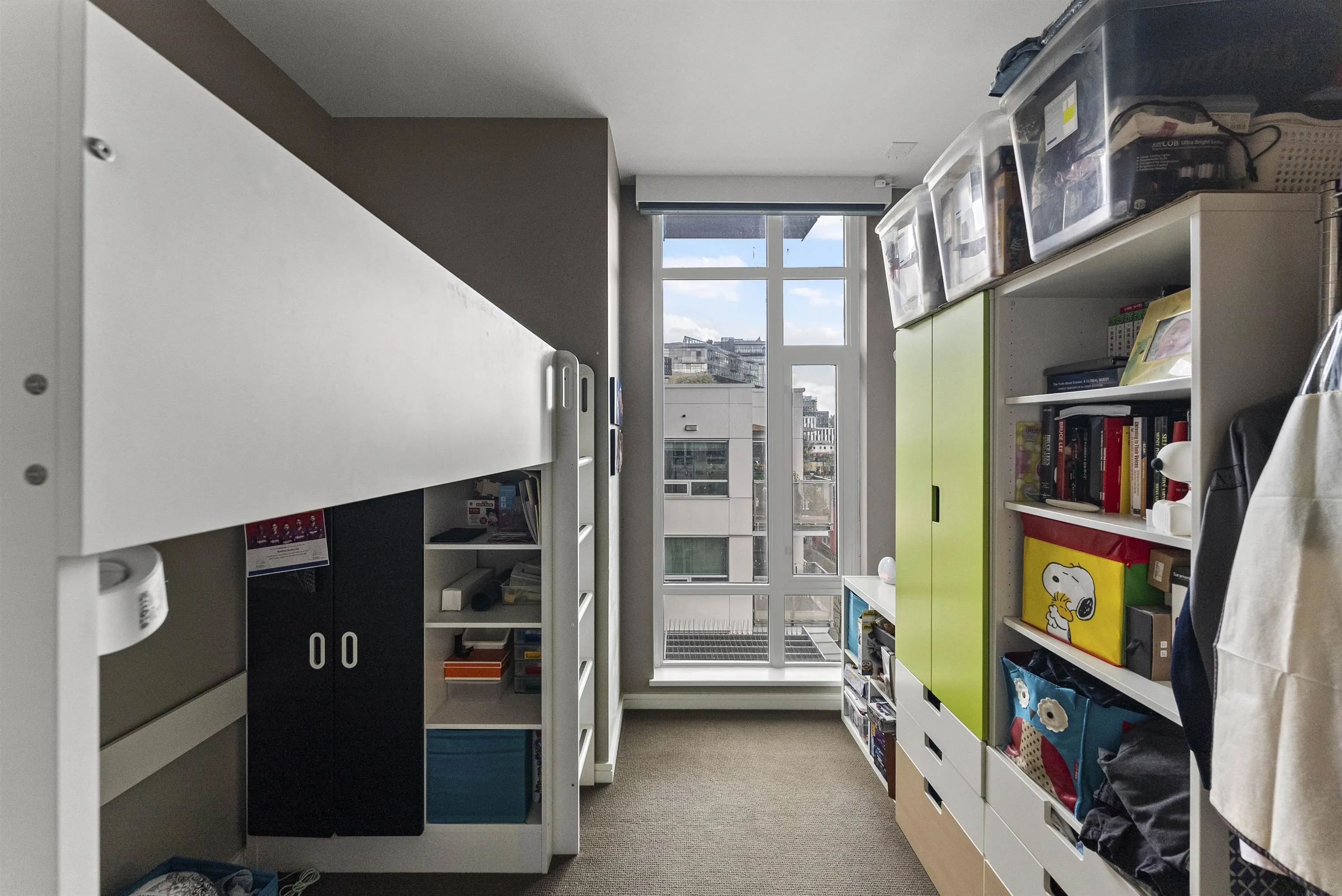 502 77 Walter Hardwick Avenue