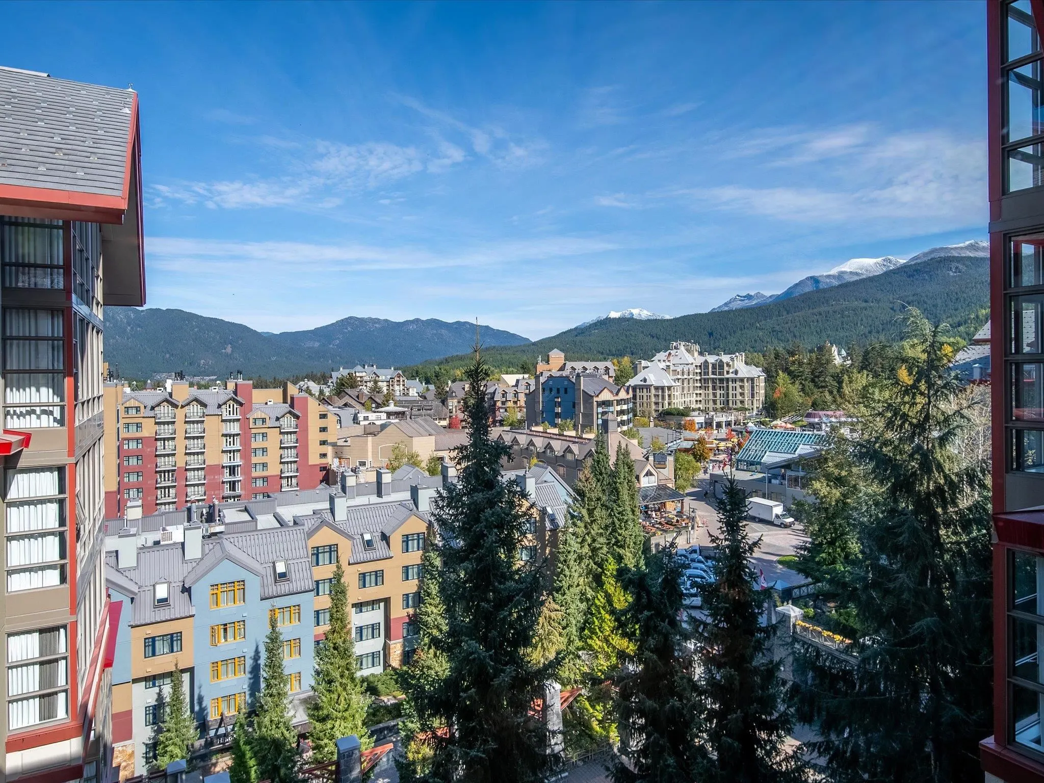 978 4090 Whistler Way