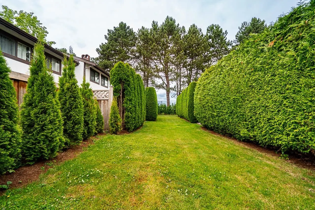 15 10771 Mortfield Road