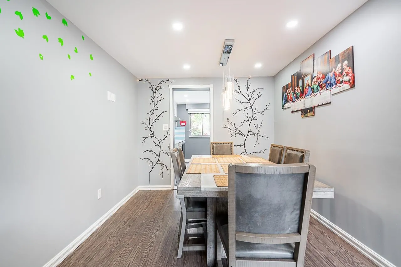 15 10771 Mortfield Road