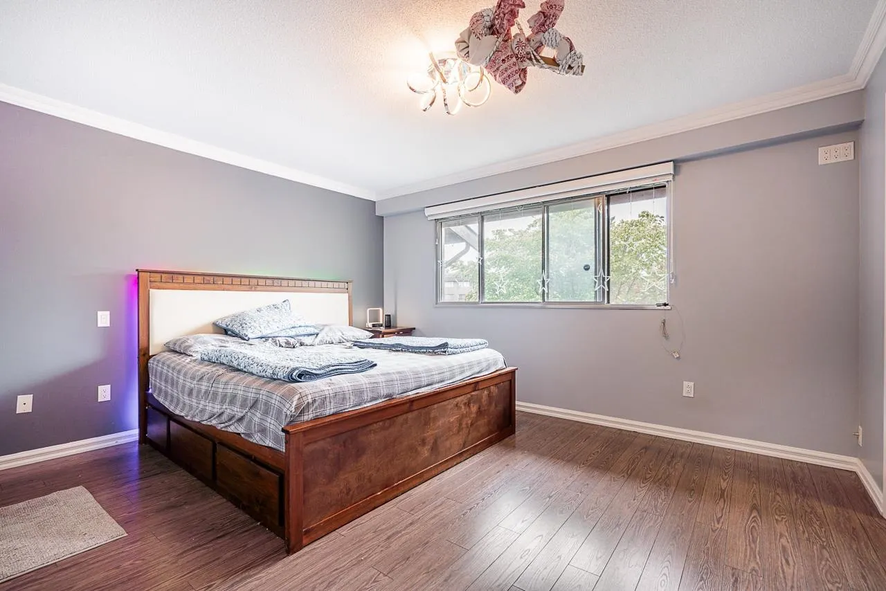 15 10771 Mortfield Road