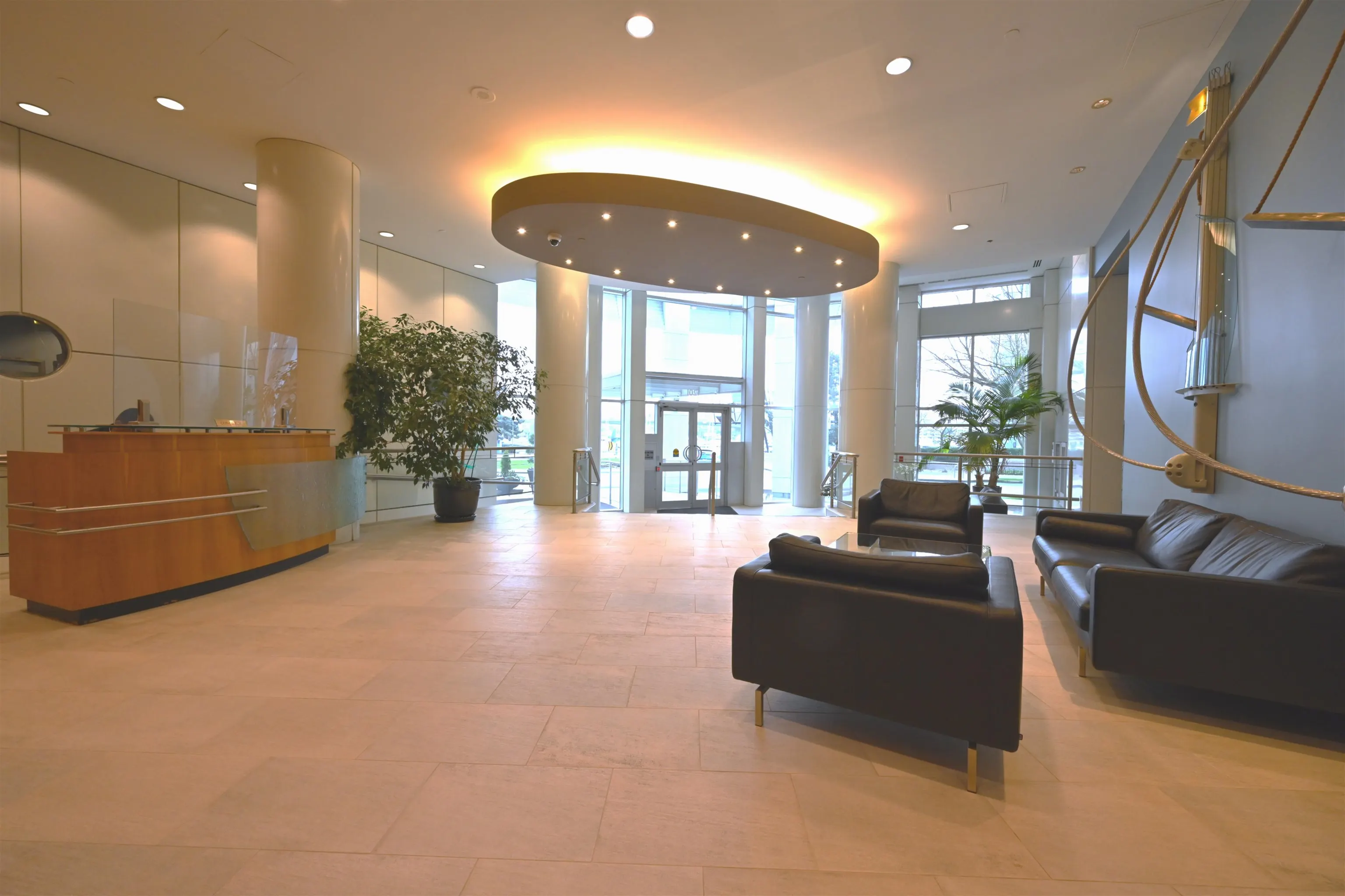 2002 1201 Marinaside Crescent