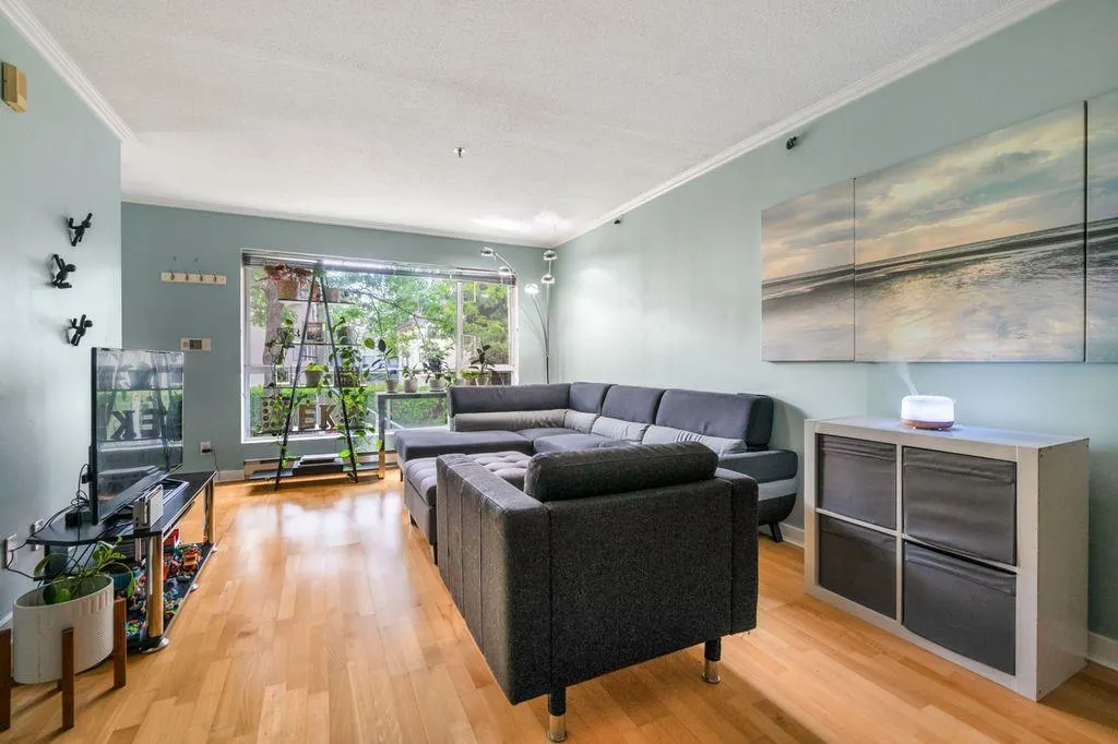 120 8620 Jones Road