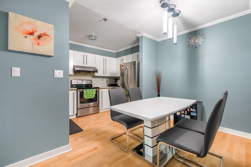 120 8620 Jones Road