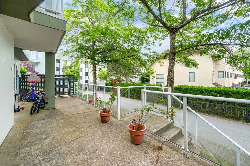 120 8620 Jones Road