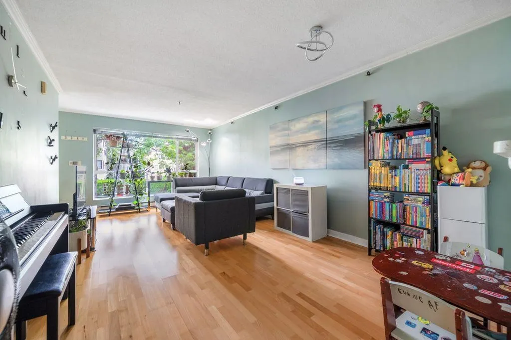 120 8620 Jones Road