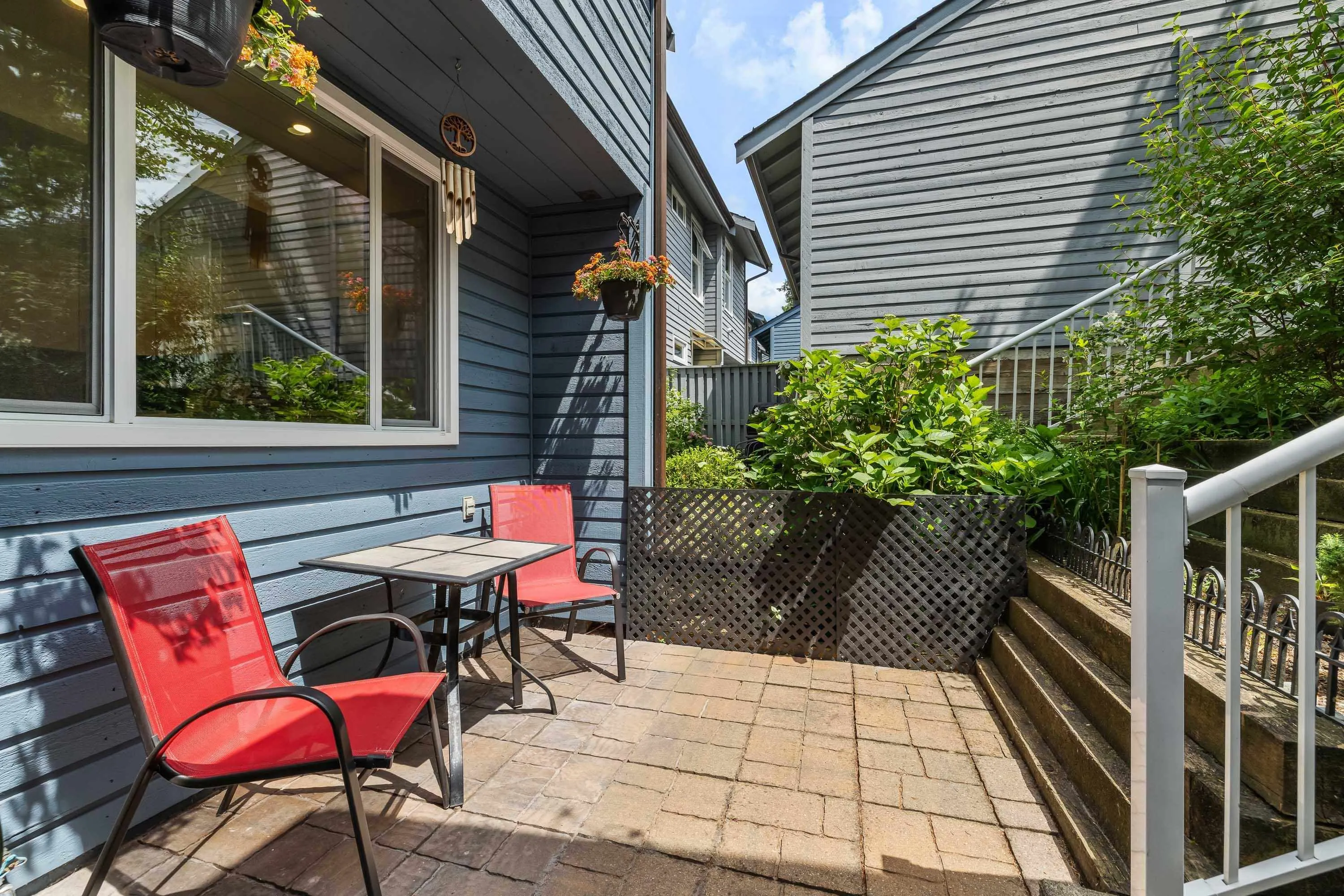 424 Lehman Place