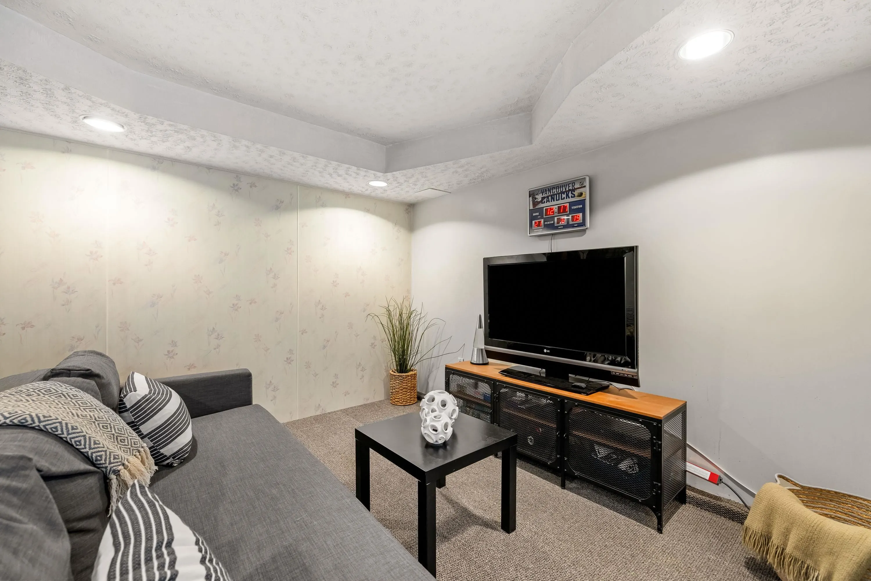 424 Lehman Place