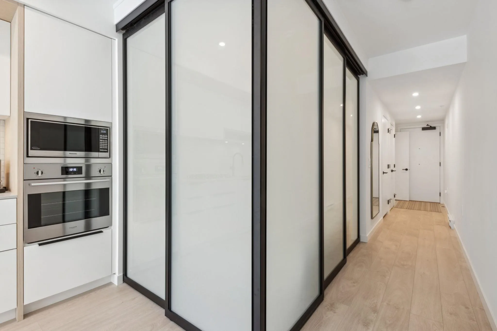 316 2520 Guelph Street