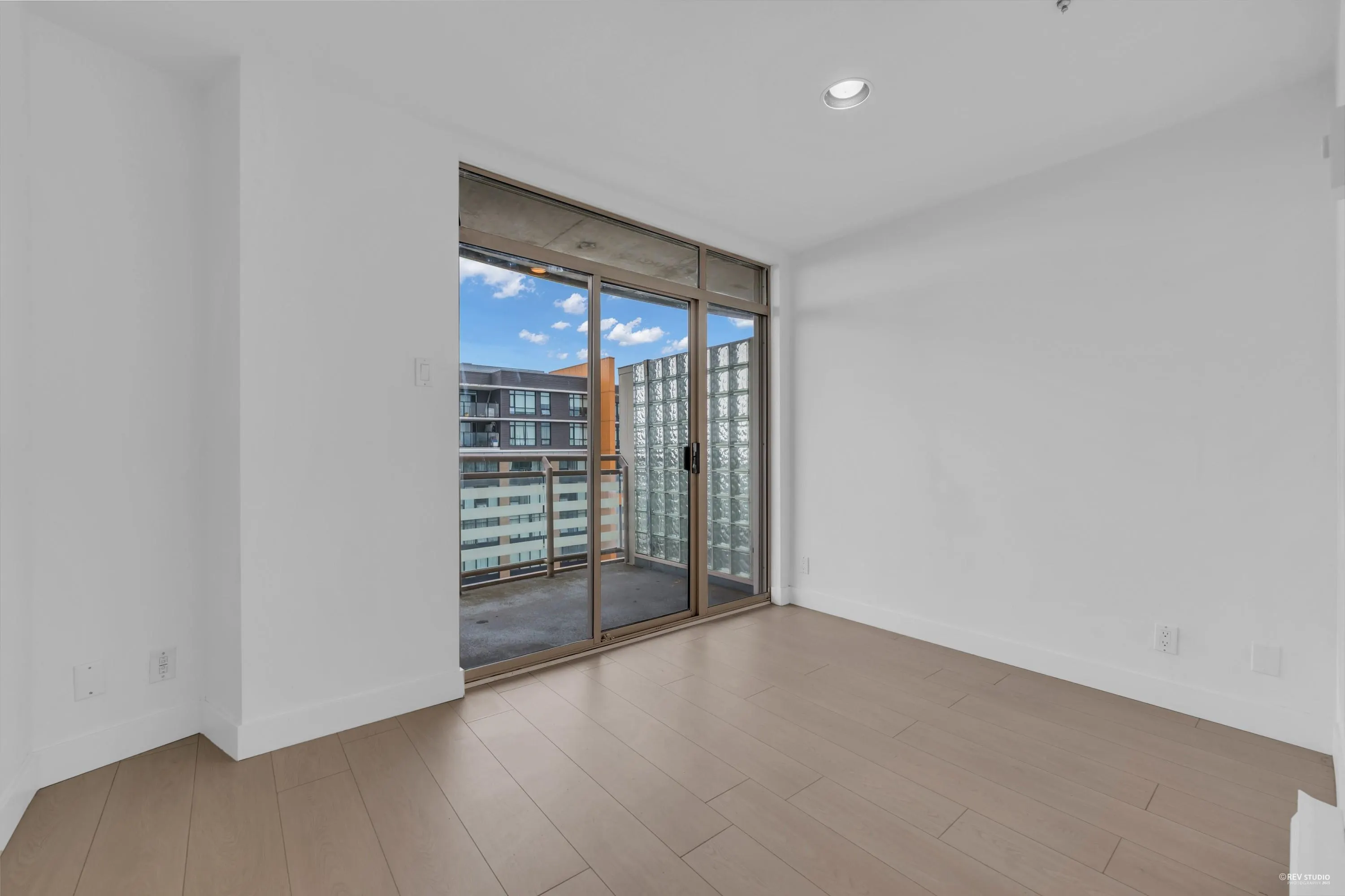 1202 8111 Anderson Road
