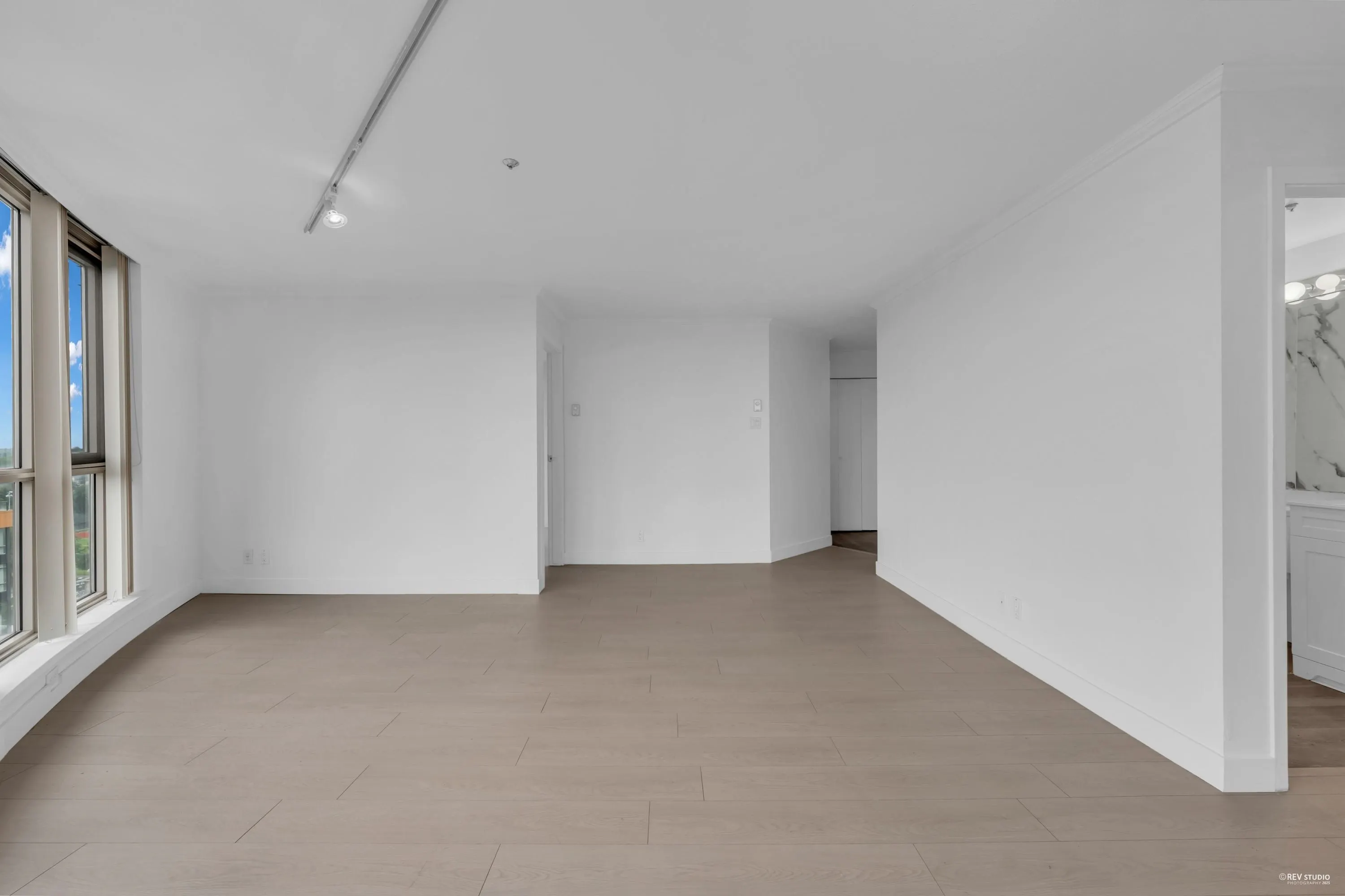 1202 8111 Anderson Road