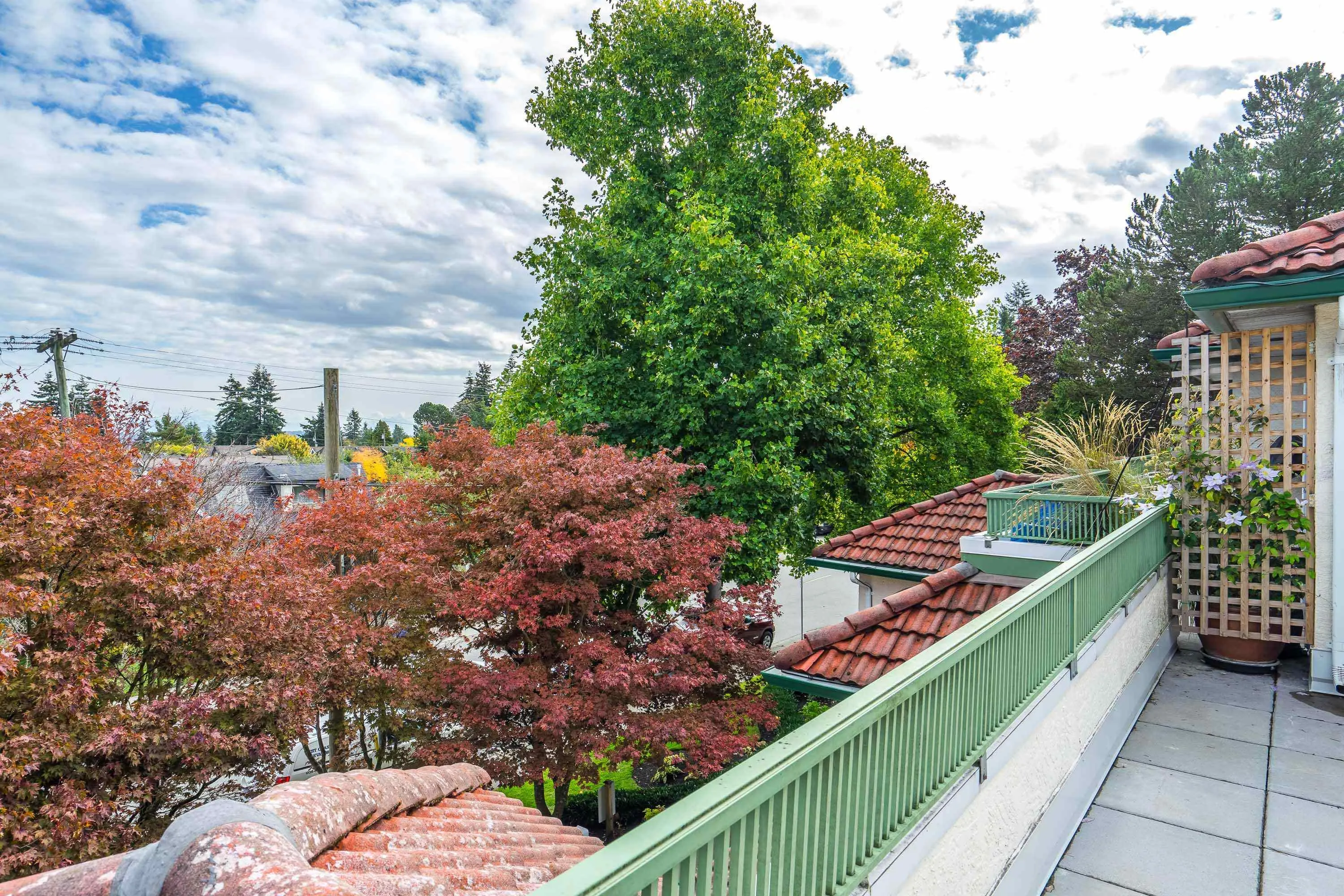 106 1447 Best Street