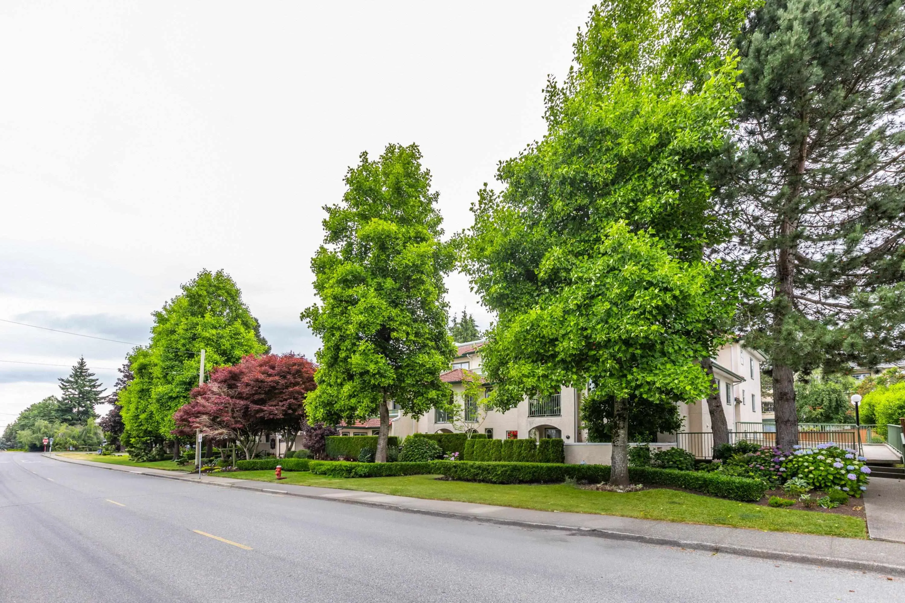 106 1447 Best Street