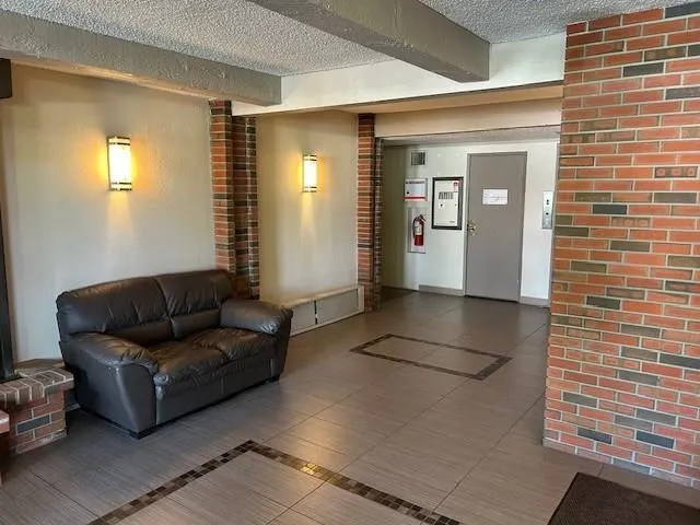 104 13530 Hilton Road