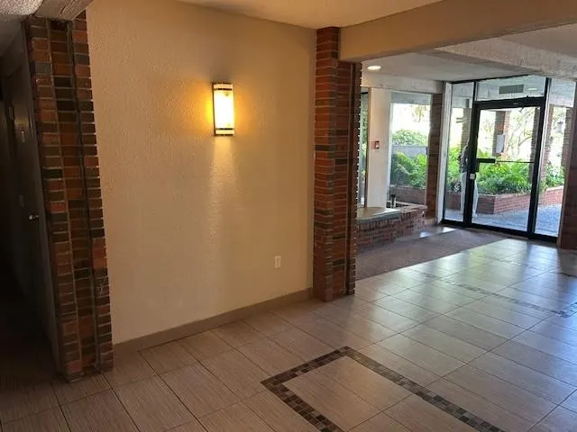 104 13530 Hilton Road