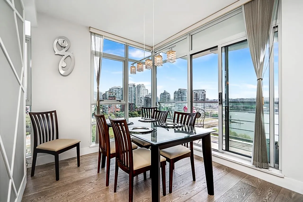 1502 1483 Homer Street