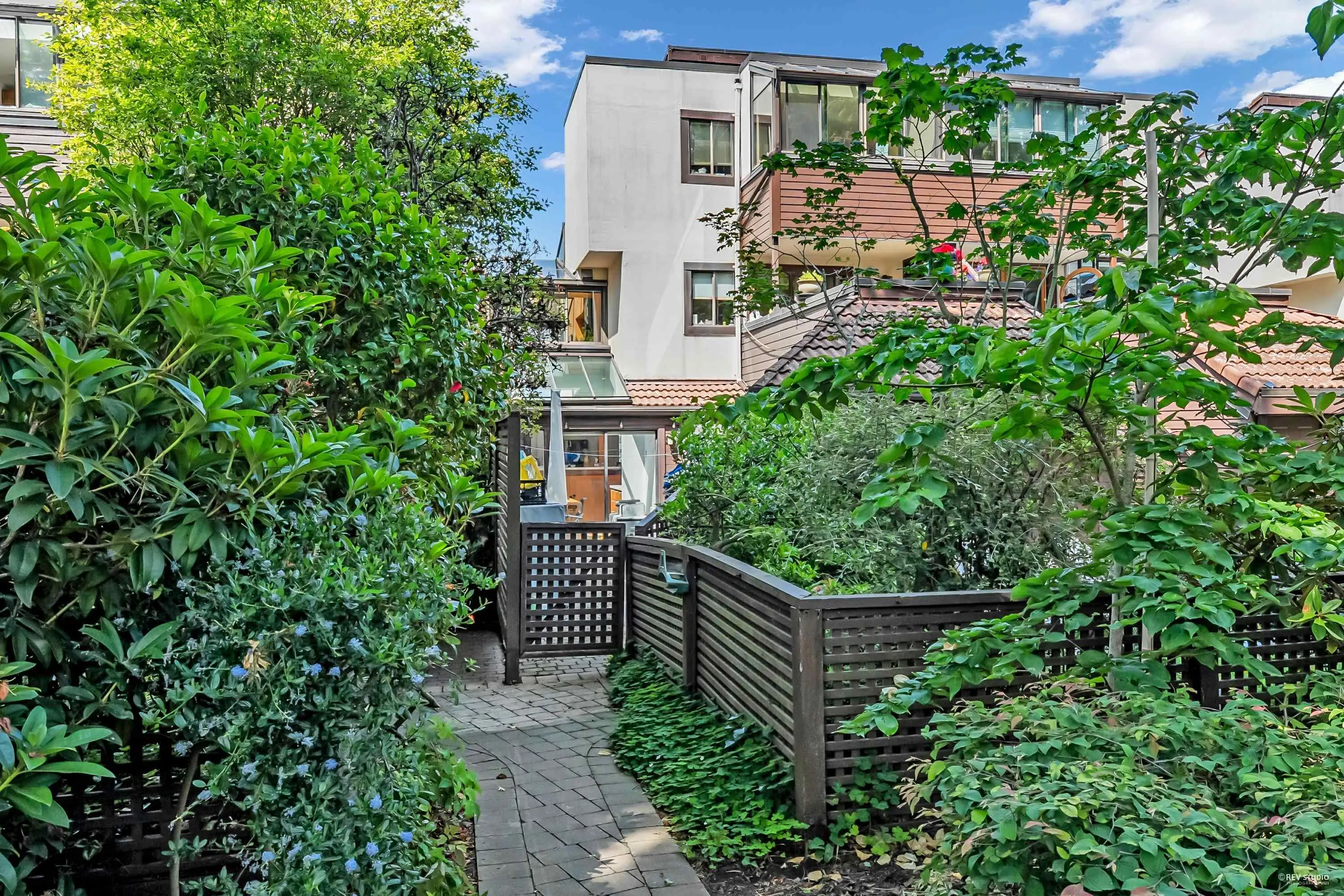 1106 Ironwork Passage