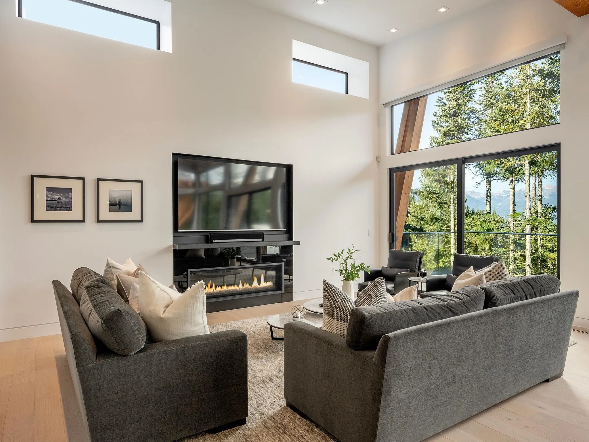 2909 Kadenwood Drive