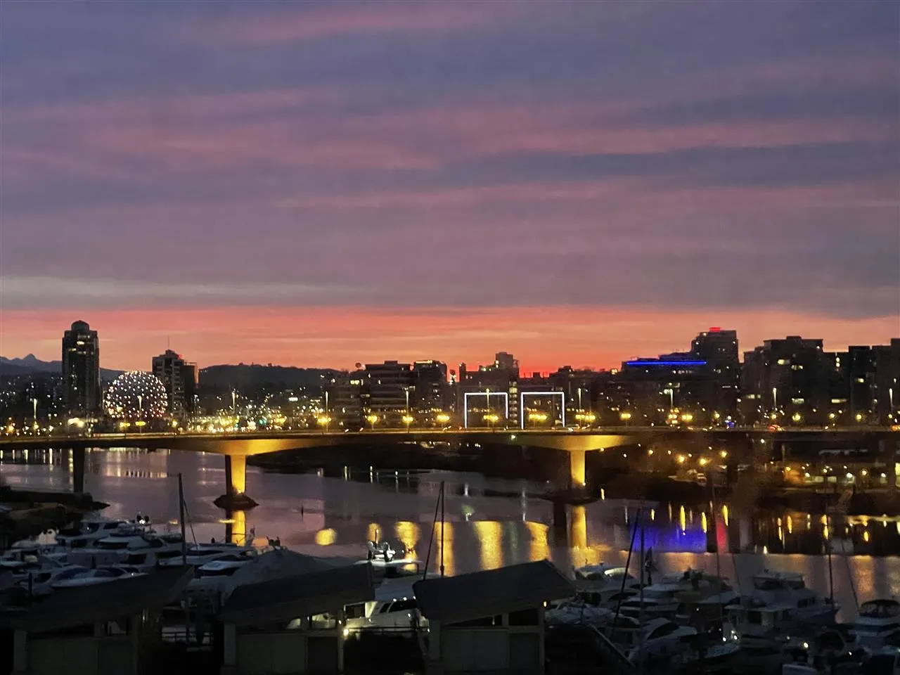 907 1288 Marinaside Crescent