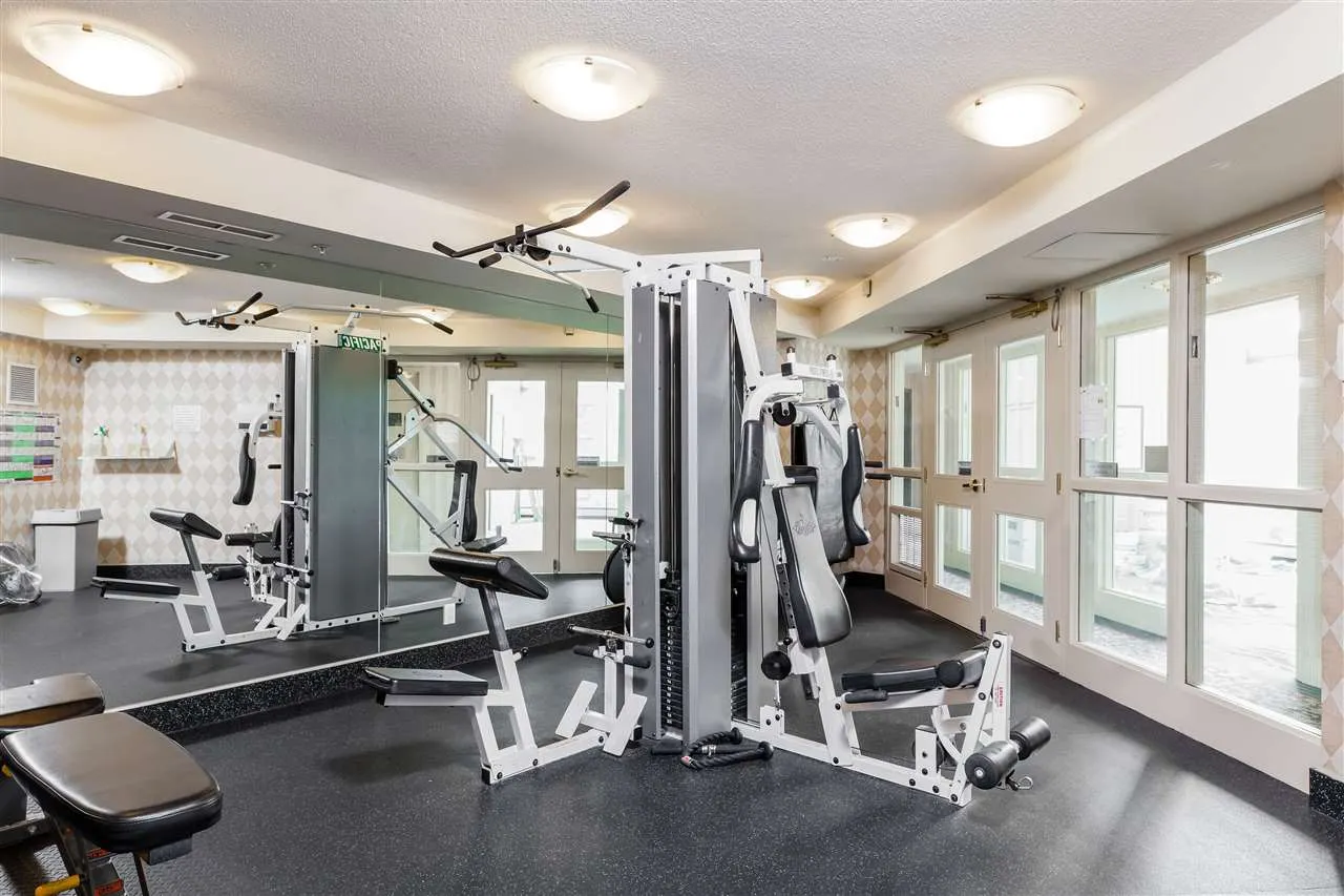 907 1288 Marinaside Crescent