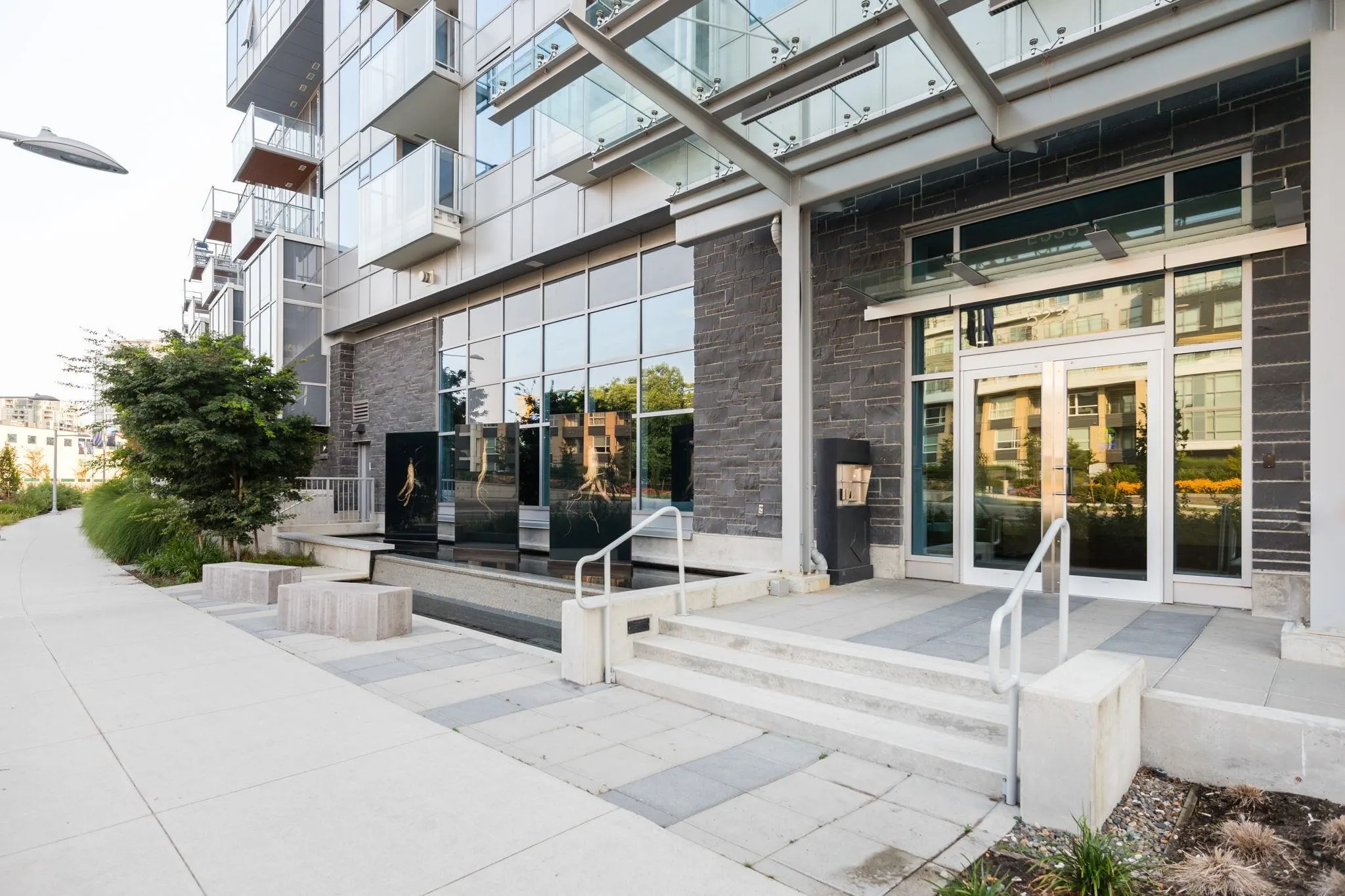 1308 5233 Gilbert Road