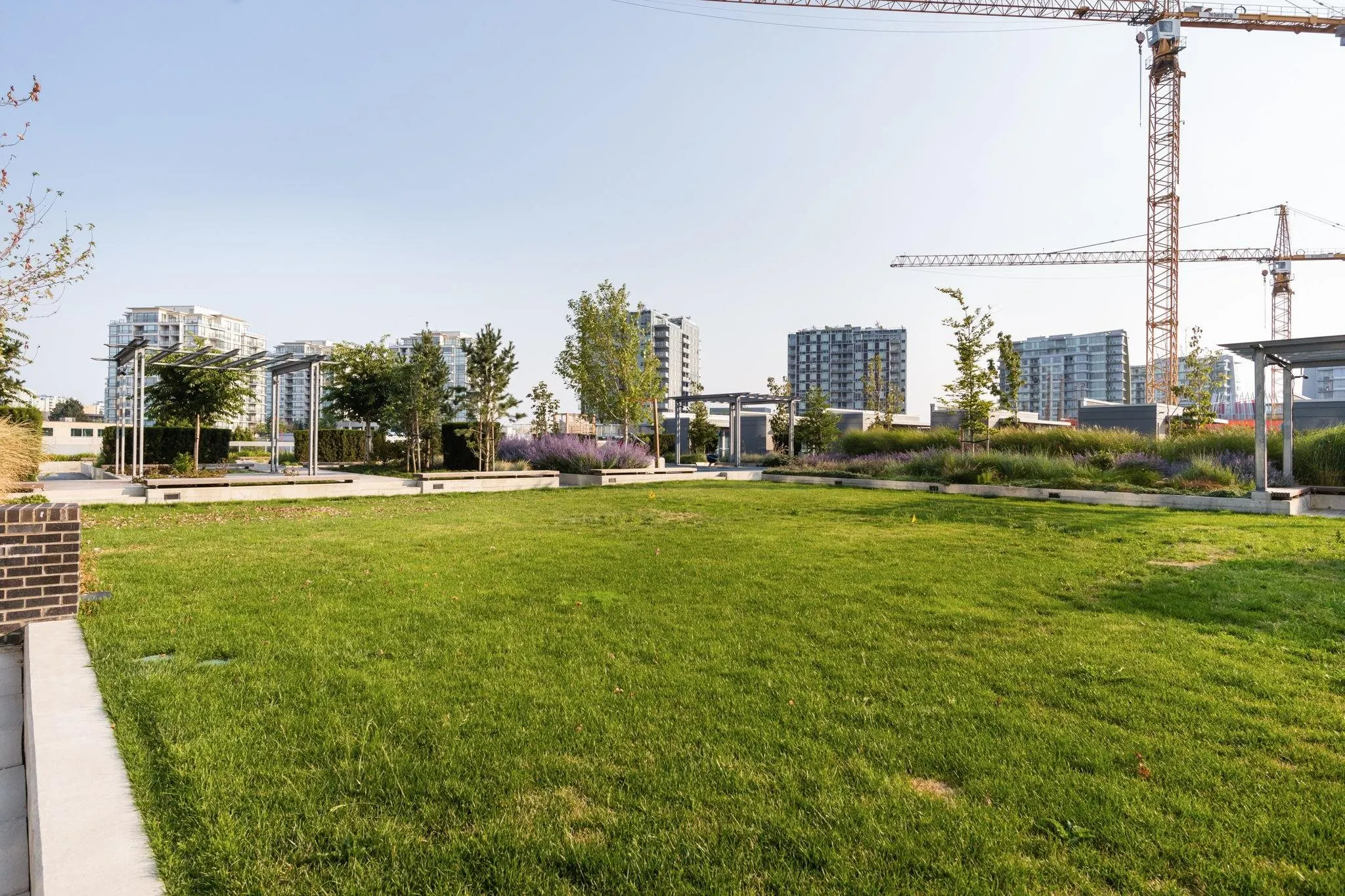 1308 5233 Gilbert Road